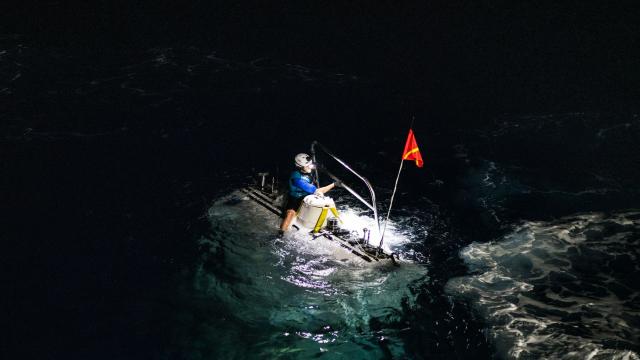 潛入最深海 線上看